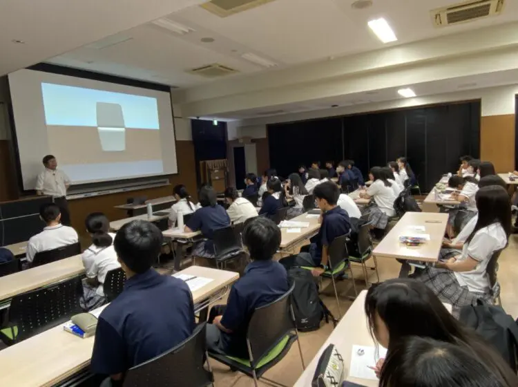 SSH探究教育　信州大学教授による特別講義「だまされる心の心理学」