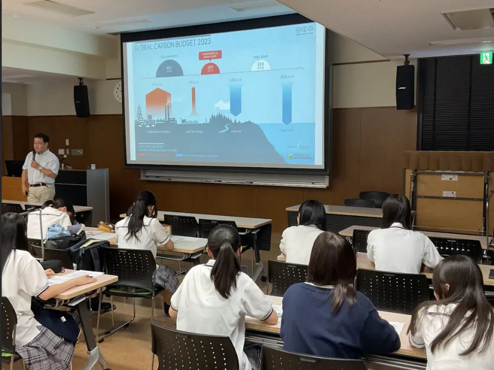 SSH探究教育　信州大学准教授による特別講義「エネルギー問題を考える」