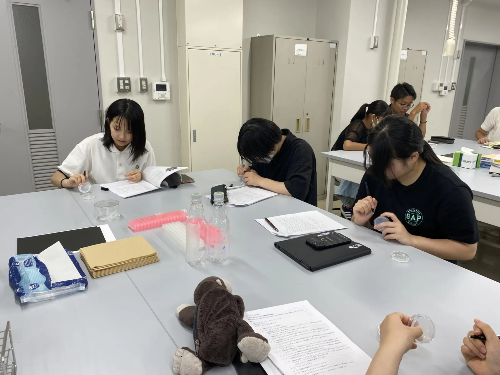 SSH探究教育　信州大学遺伝学実習1日目（全4日）