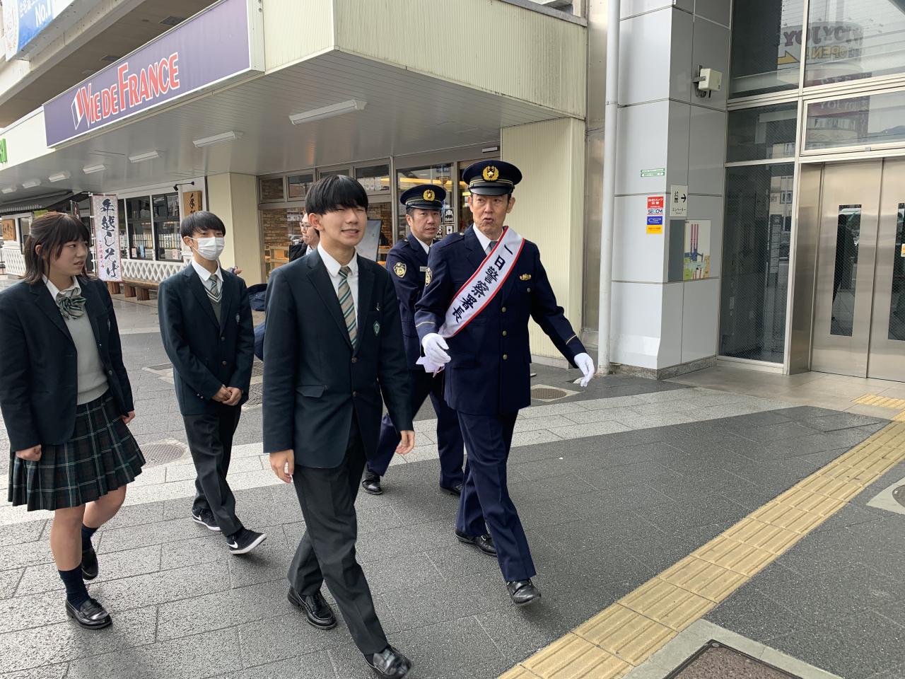 電車内における痴漢・盗撮被害防止に関する活動