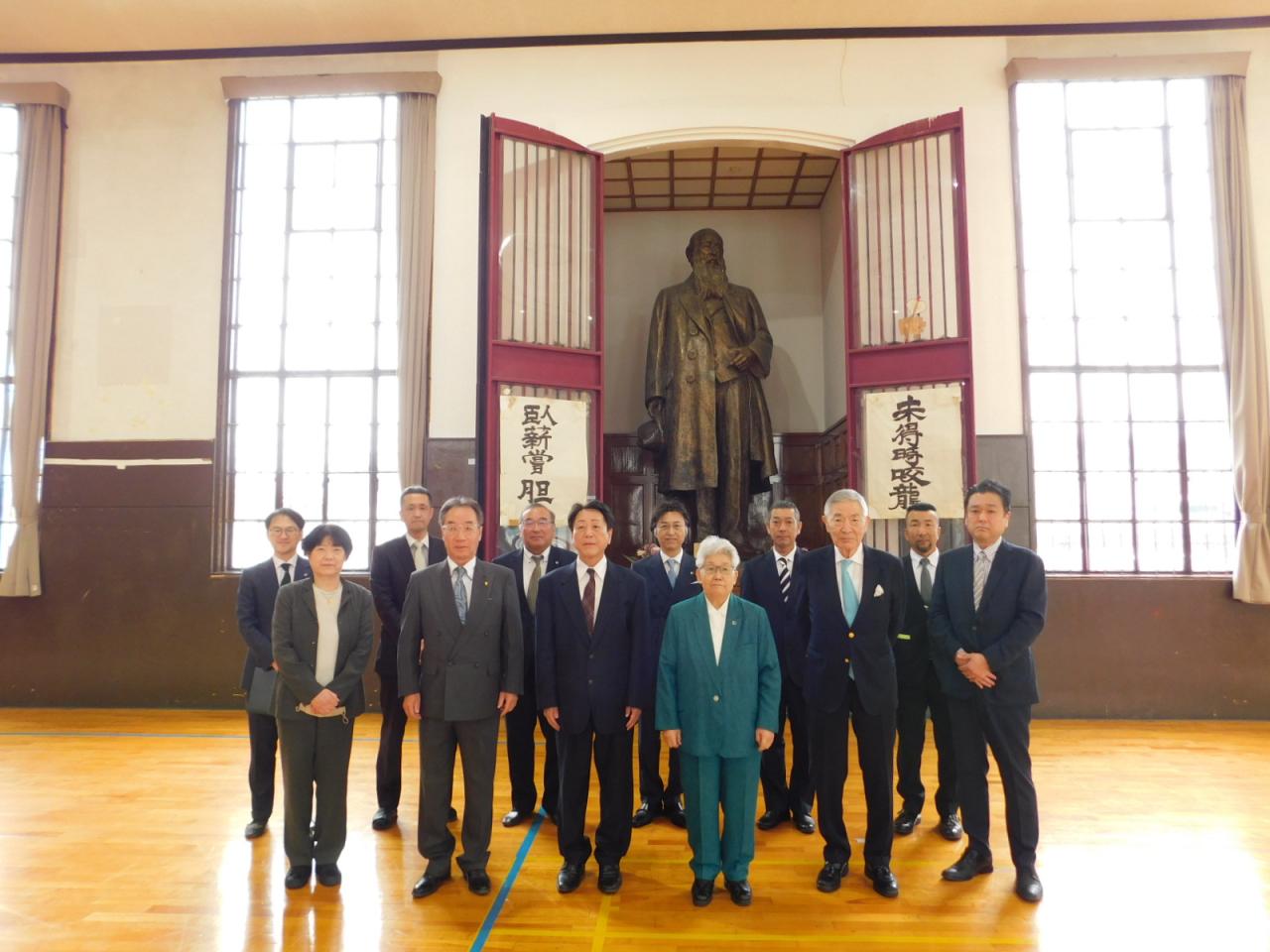 第127回開校記念式典が行われました