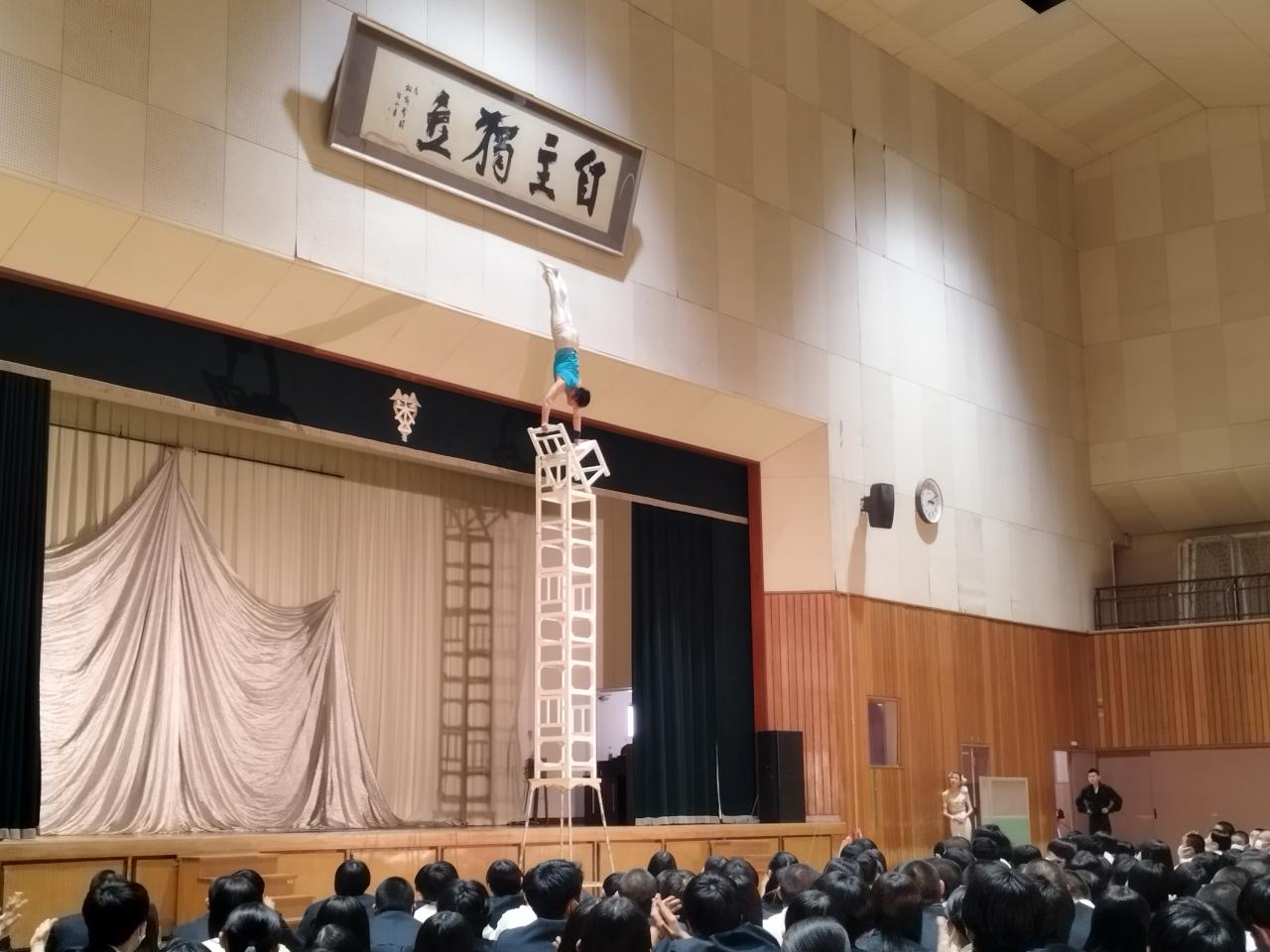 芸術鑑賞が行われました