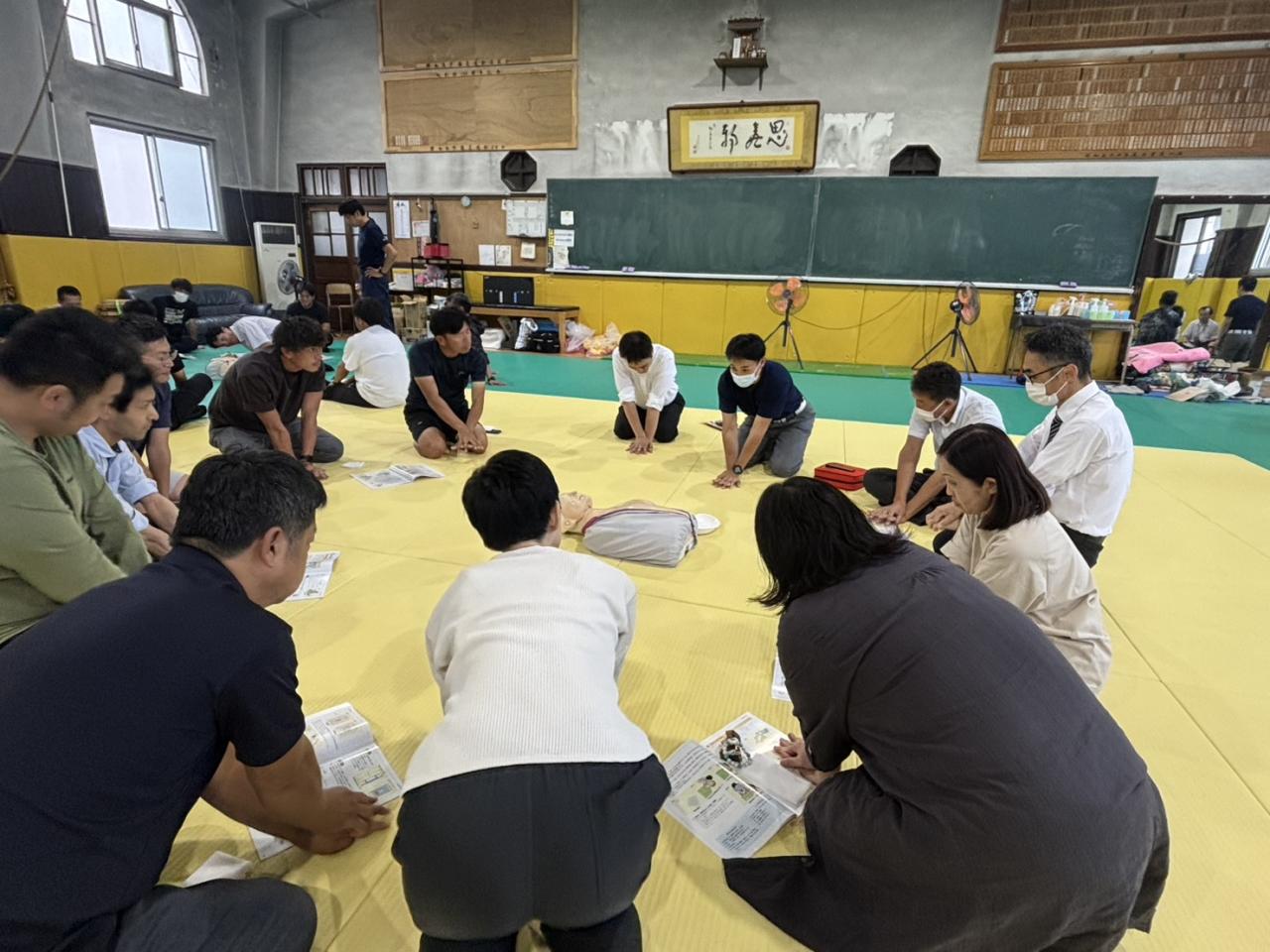 教職員対象の救命講習会を行いました