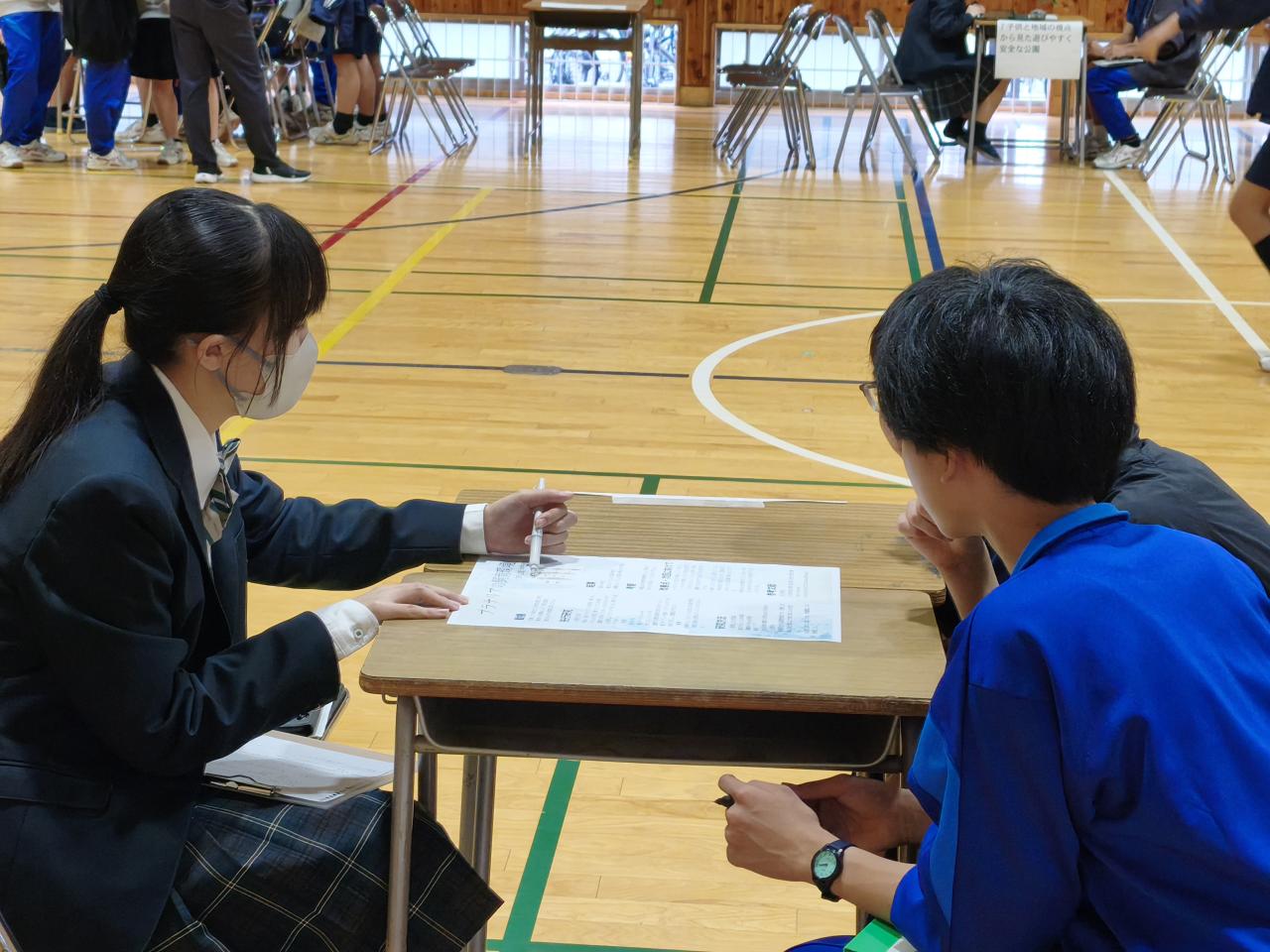 信州大学教育学部附属松本中学校とのSSH探究交流会を実施