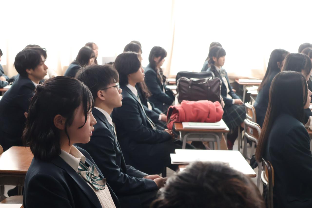 卒業証書授与式が行われました