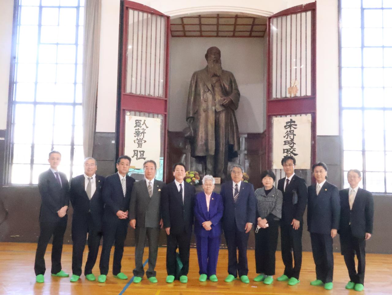 第128回開校記念式典が行われました