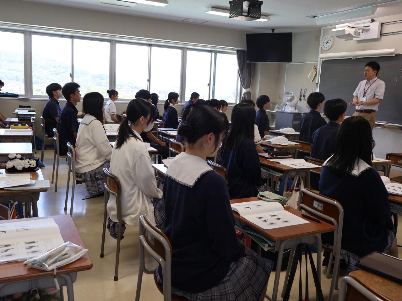 【進路支援】3年生対象の面接ガイダンスを行いました