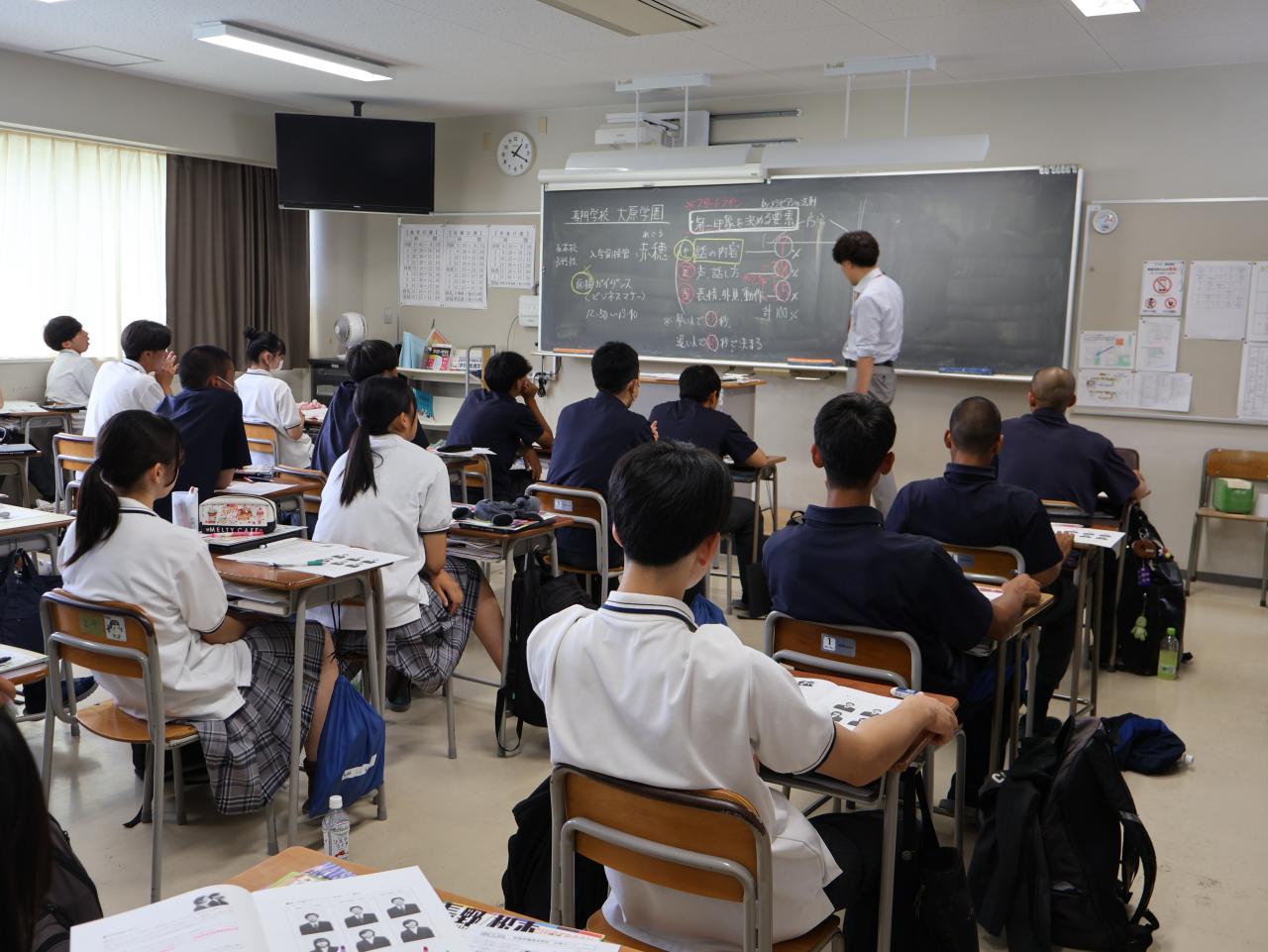 【進路支援】3年生対象の面接ガイダンスを行いました