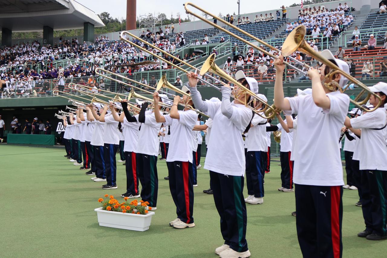 【吹奏楽部】夏の高校野球長野大会開会式で行進曲を演奏しました