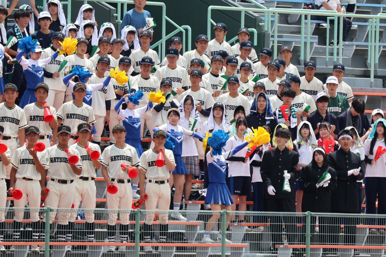 夏の高校野球長野大会で生徒たちの応援で勝利しました