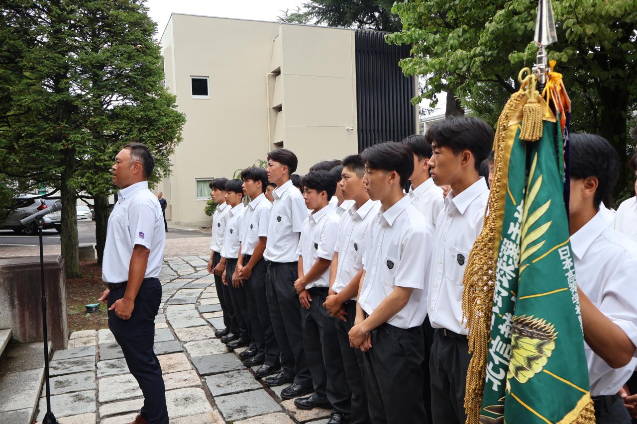【軟式野球部】3年連続の全国大会に向けて選手が出発