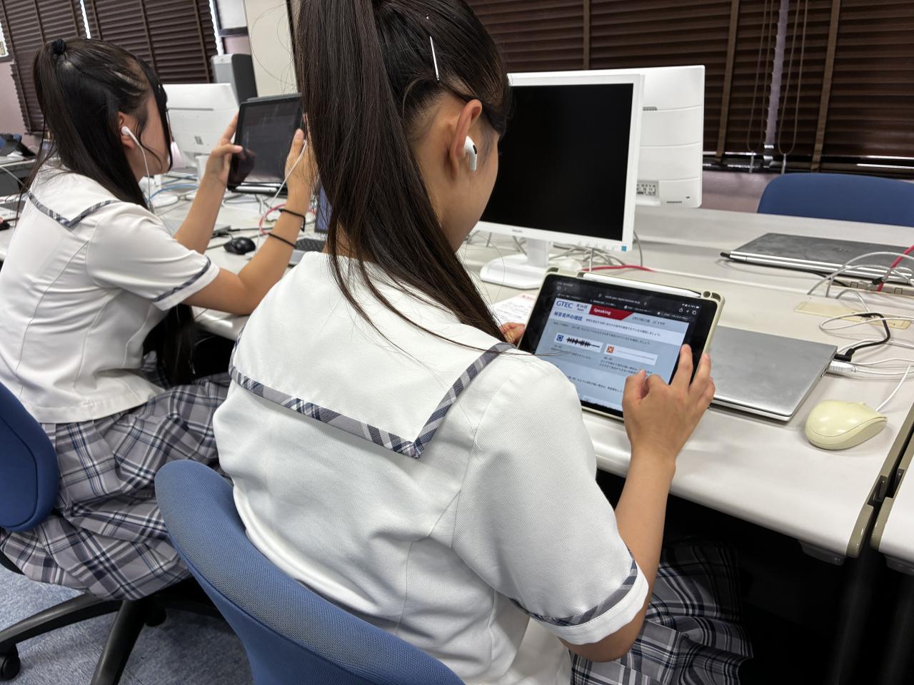 SSHグローバル教育 英語4技能テスト「GTEC」を実施しました